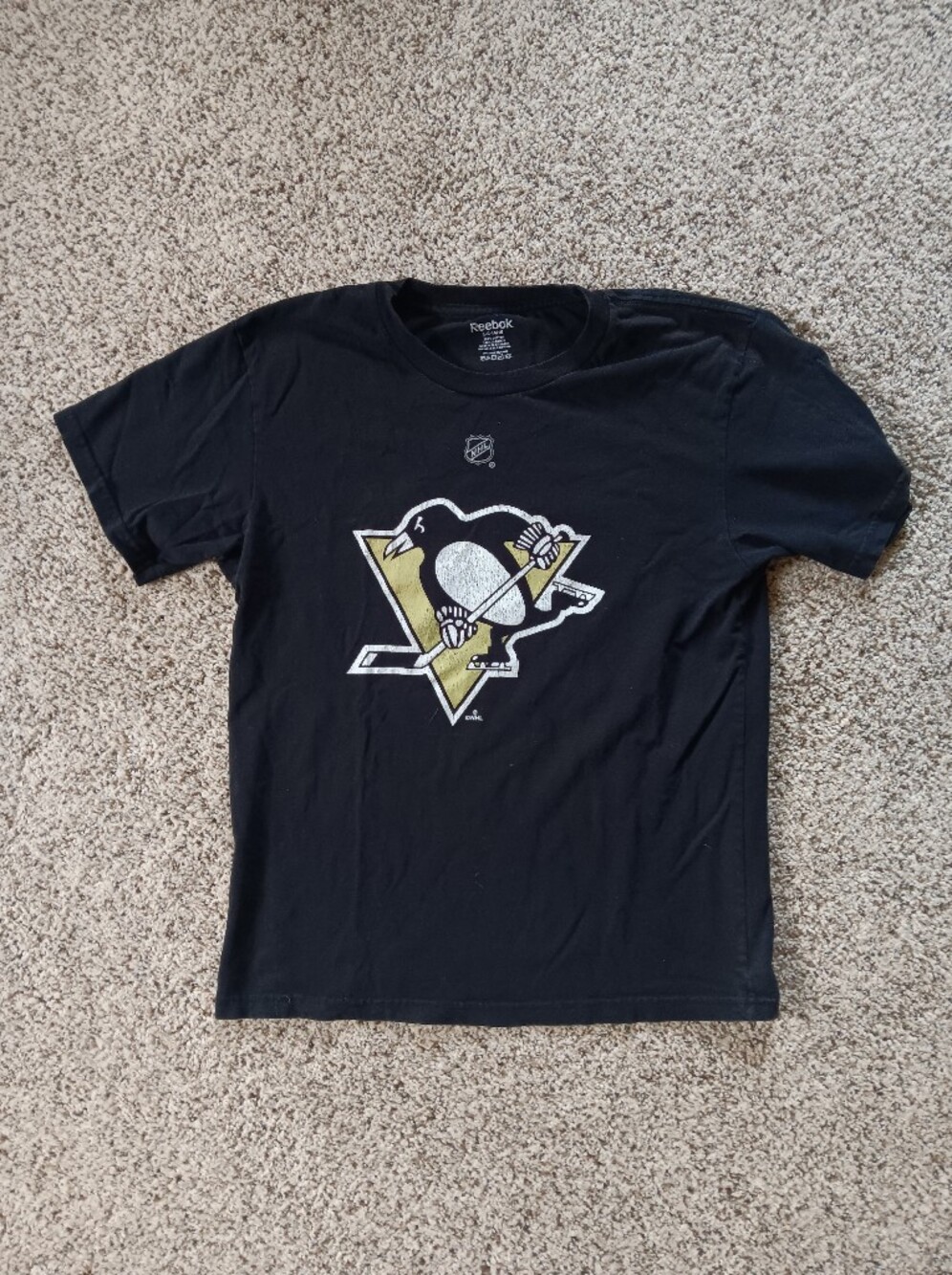 Reebok Pittsburgh Penguins Neal 18 Boys Youth Large Tee Shirt NHL Team